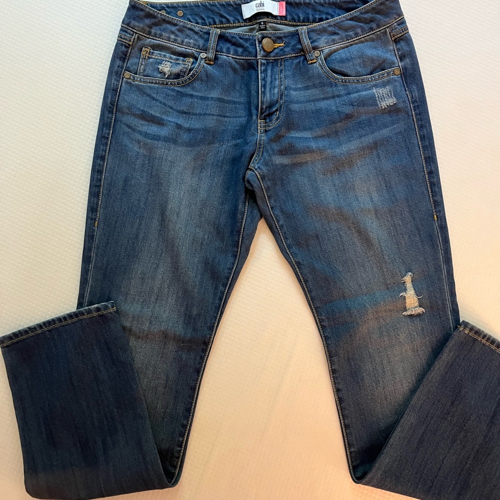 CAbi slim boyfriend. Size 6